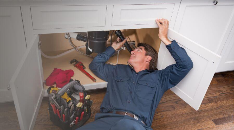 Local tankless water heater installation in Utica, IL